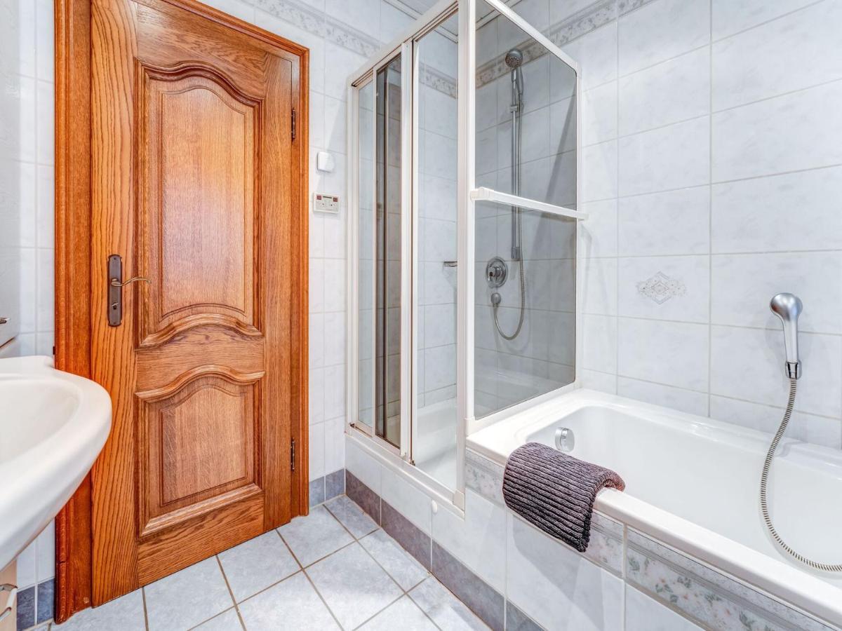 Spacious Flat In Adenau Near The N Rburgring Esterno foto